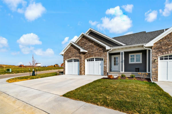 2886 CRIMSON LN UNIT A, CORALVILLE, IA 52241, photo 2 of 33