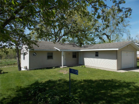 19035 171ST AVE, MANCHESTER, IA 52057 - Image 1